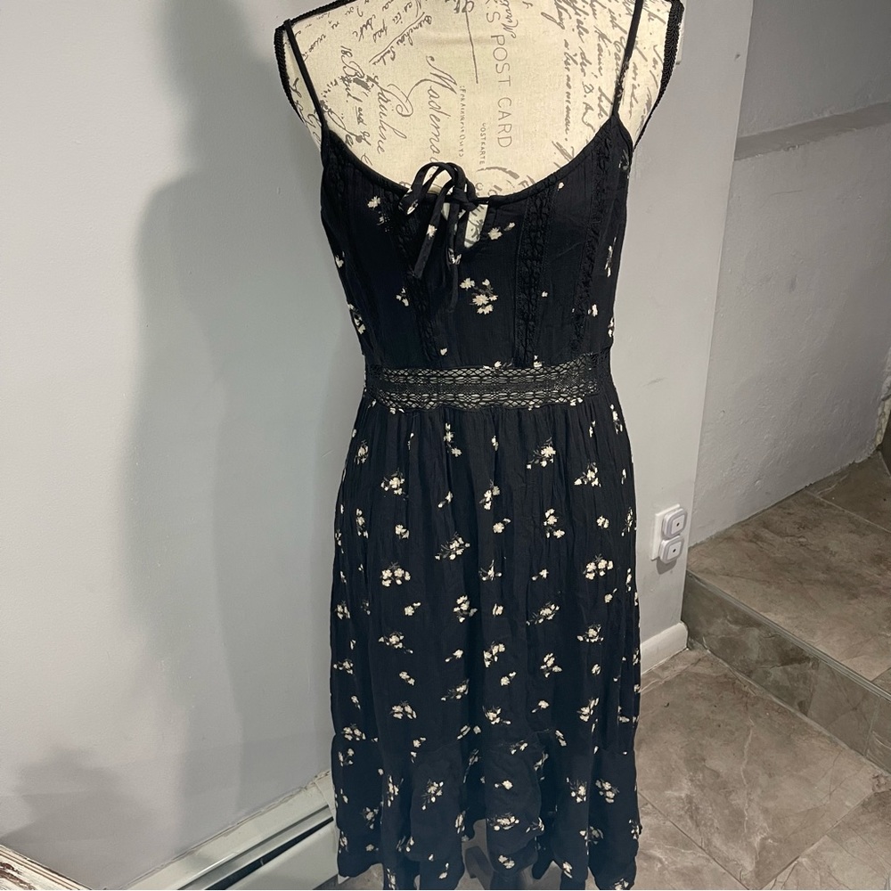 Abercrombie & Fitch Women’s black dress size large